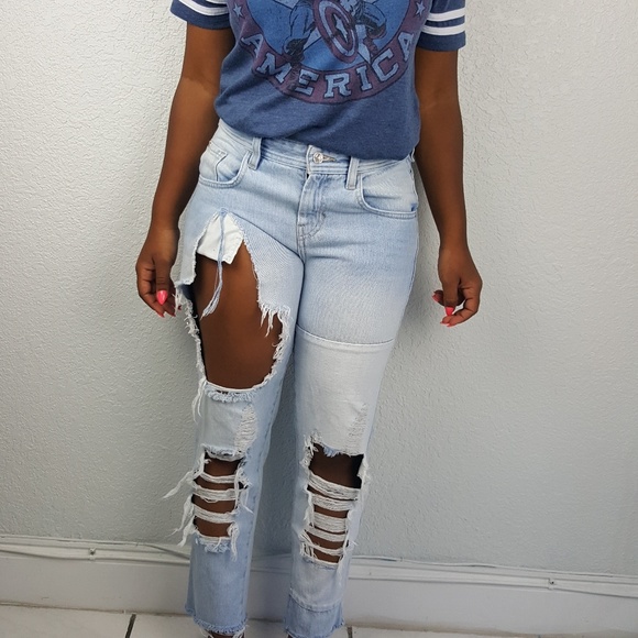 Guess Boy fit Distressed Jeans - Picture 8 of 8